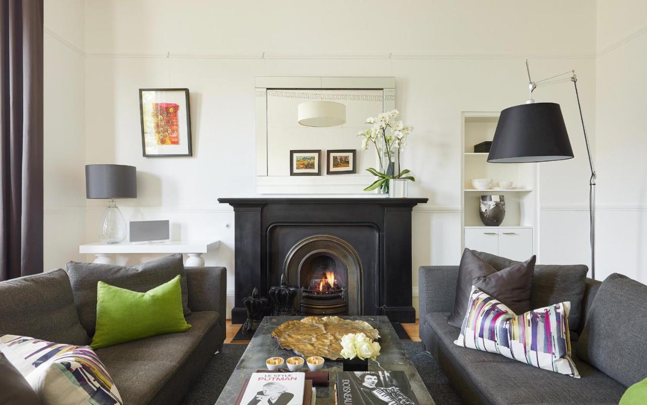 Six-Bedroom House,1111756455:JPEG