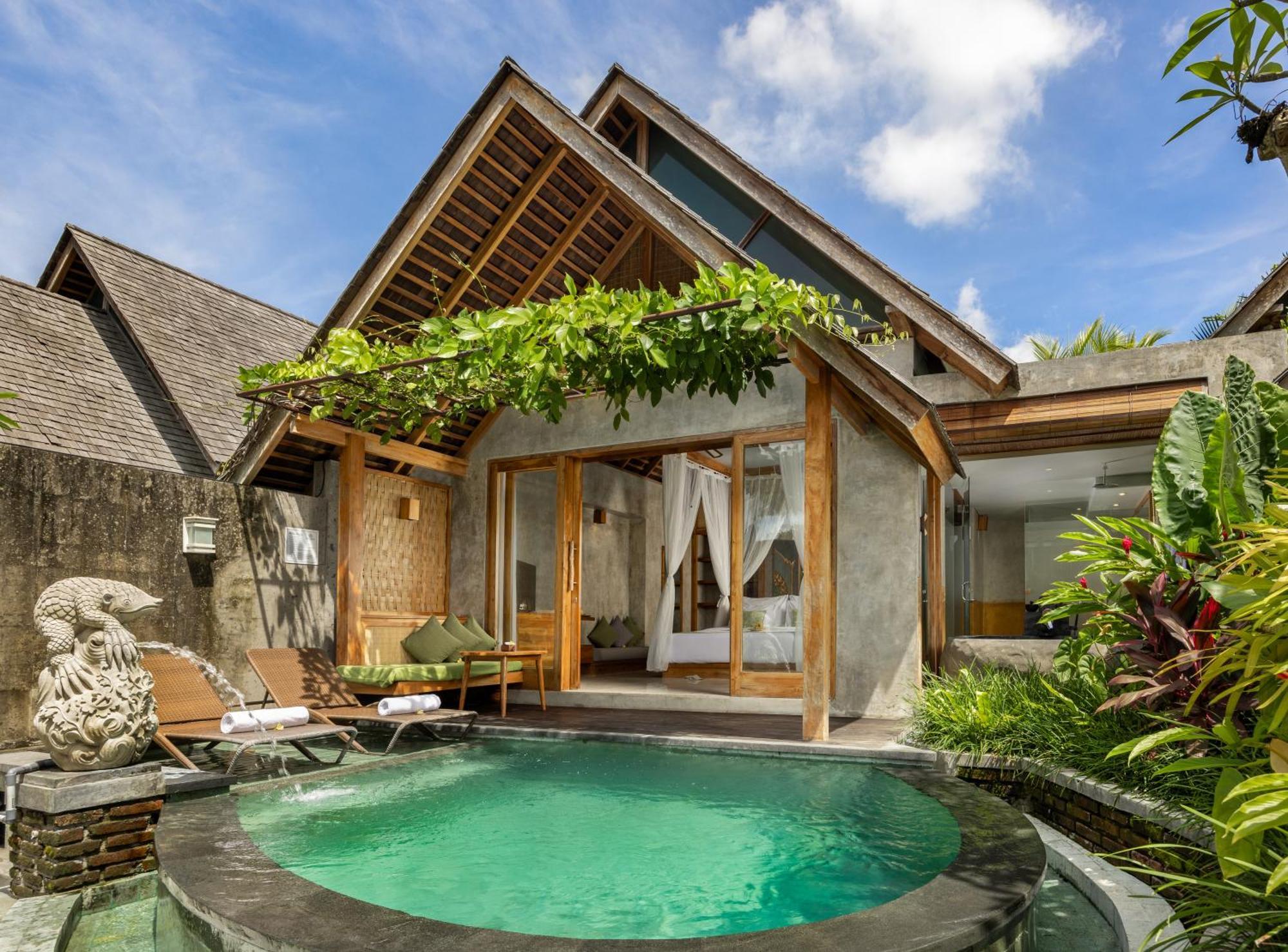 One-Bedroom Villa with Pool View with Free Daily Afternoon Tea