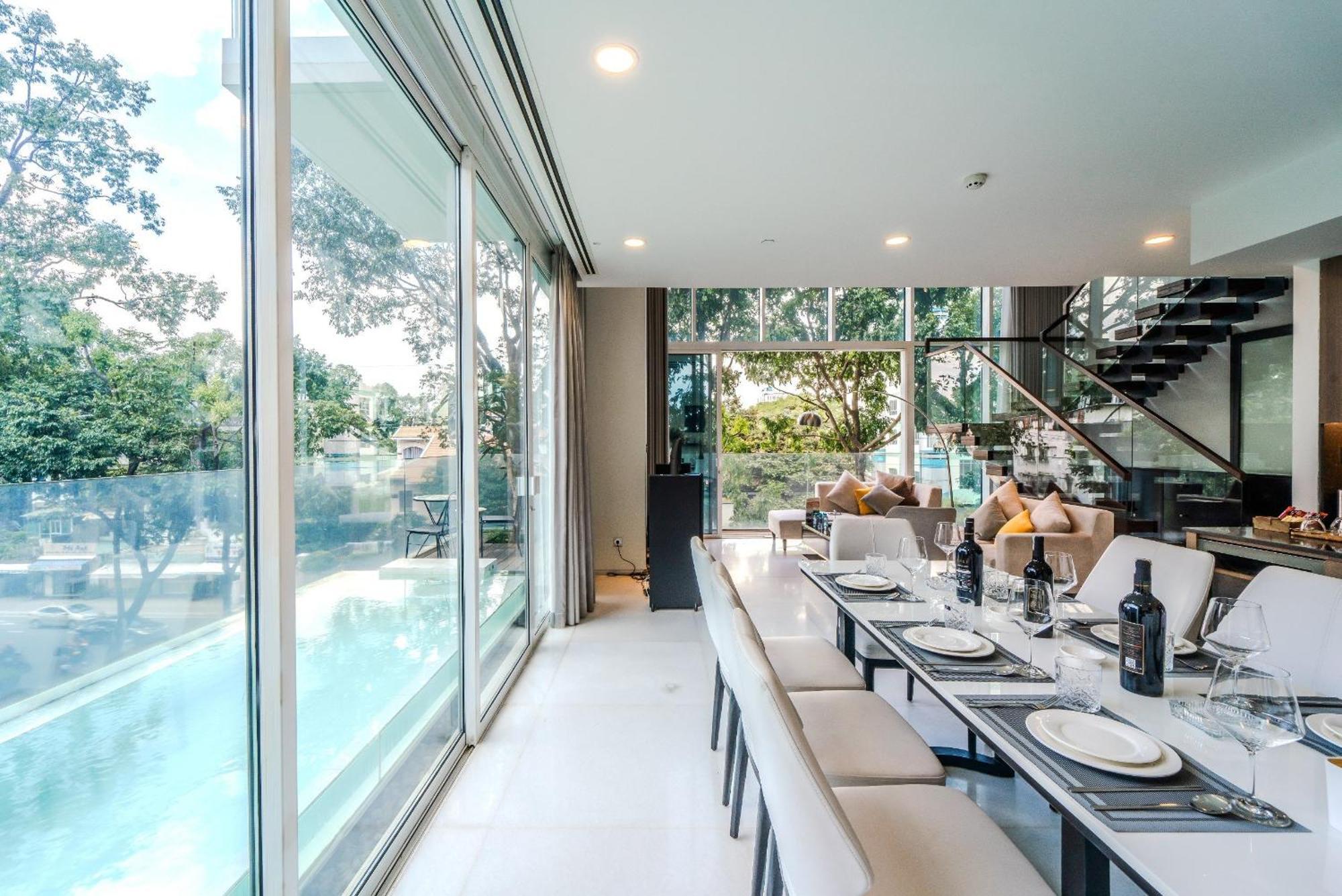 Four-Bedroom Villa Private Pool