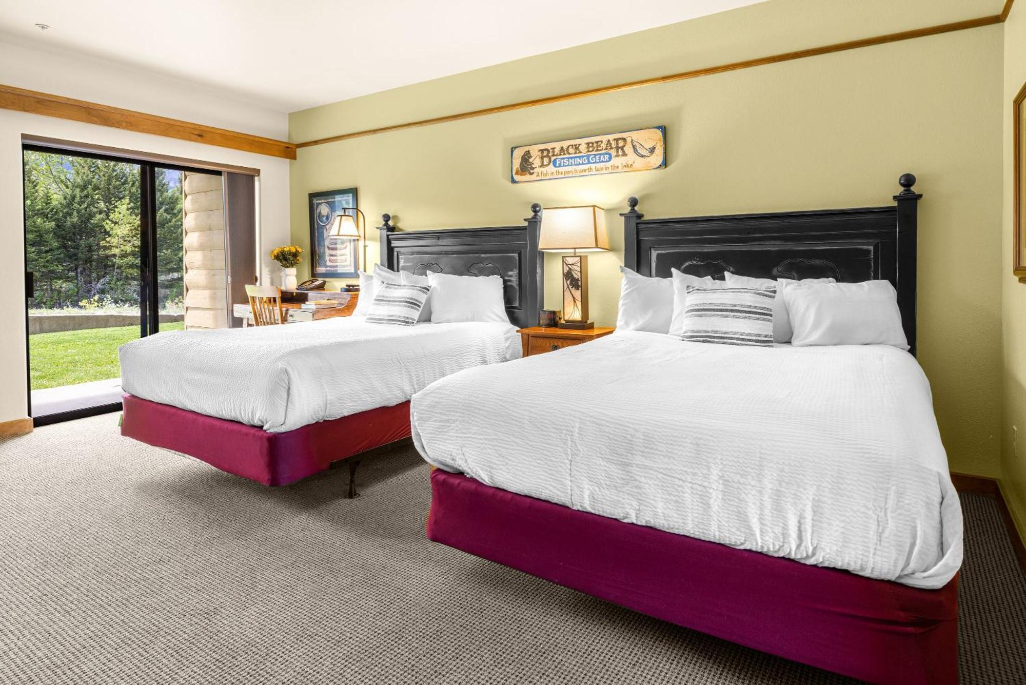 Standard Queen Room Two Queen Beds