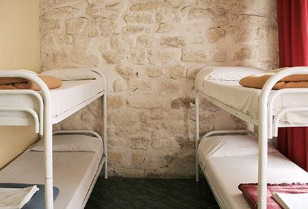 Bed in 6-Bed Mixed Dormitory Room