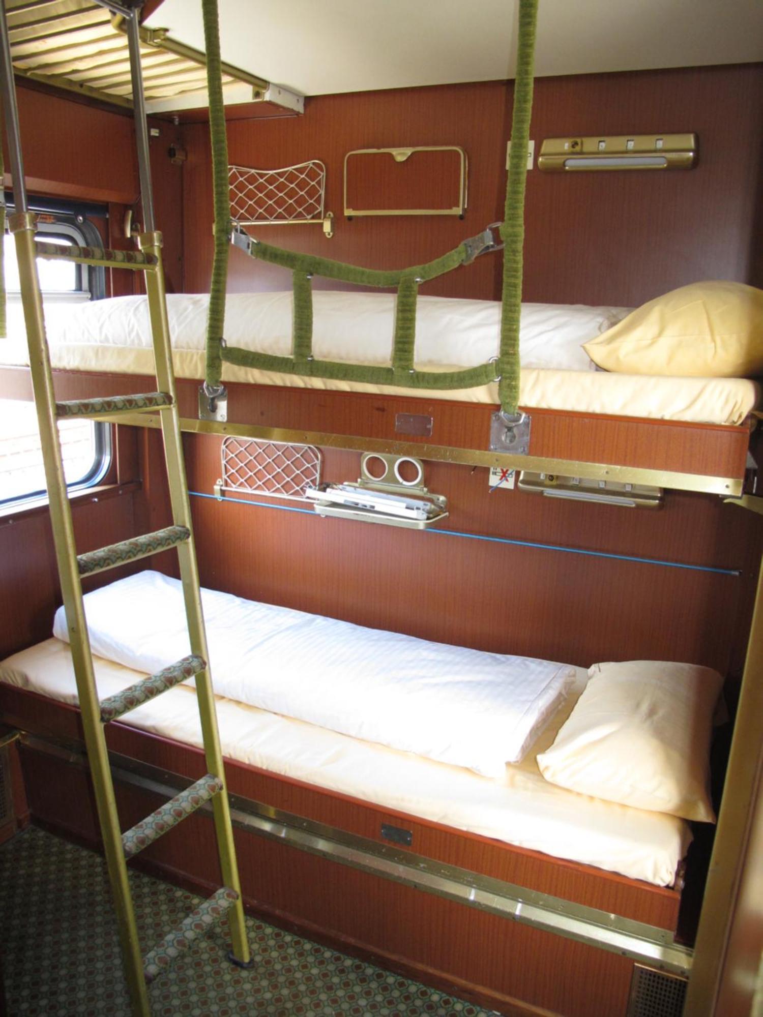 Single Bed Compartment Female only