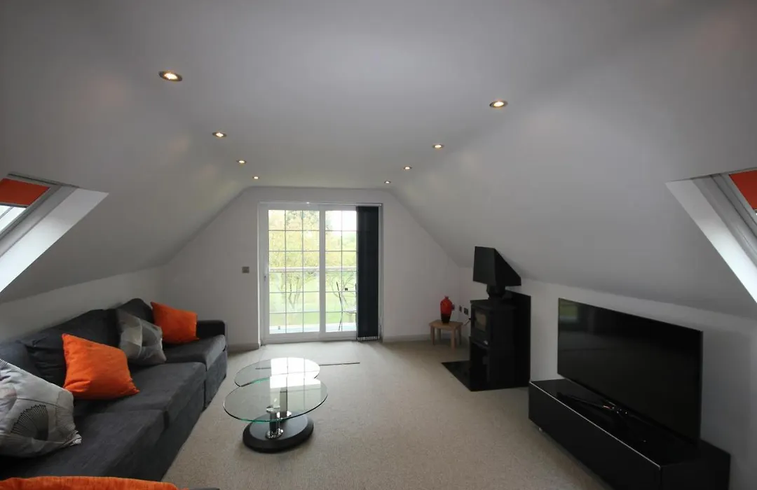 Flintstone Cottages-1