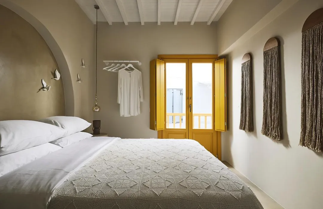 Crystal Green Signature Suites-1