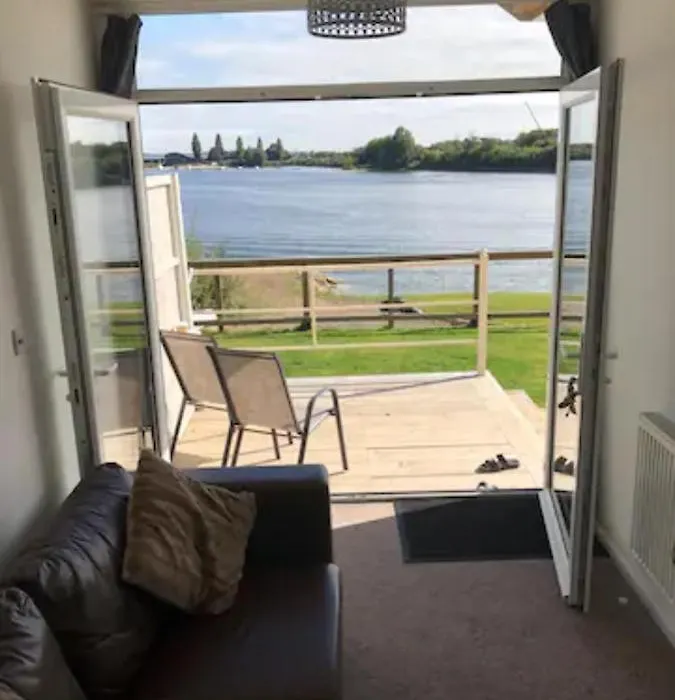 Lake Lodges-1