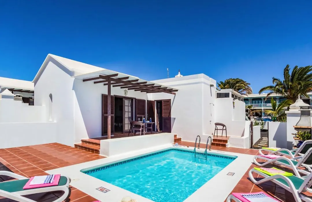 Villa Christine By Villa Plus-1