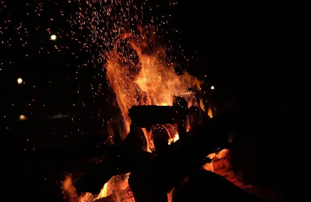 Mela Luxury Game Lodge-1