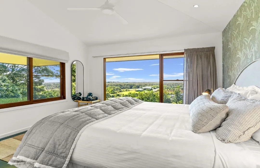 Cape Vue Byron-1