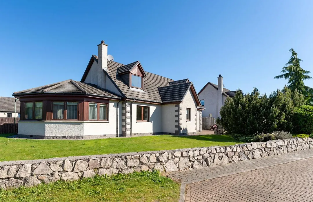 Villa Craigmore Lodge By Interhome-1
