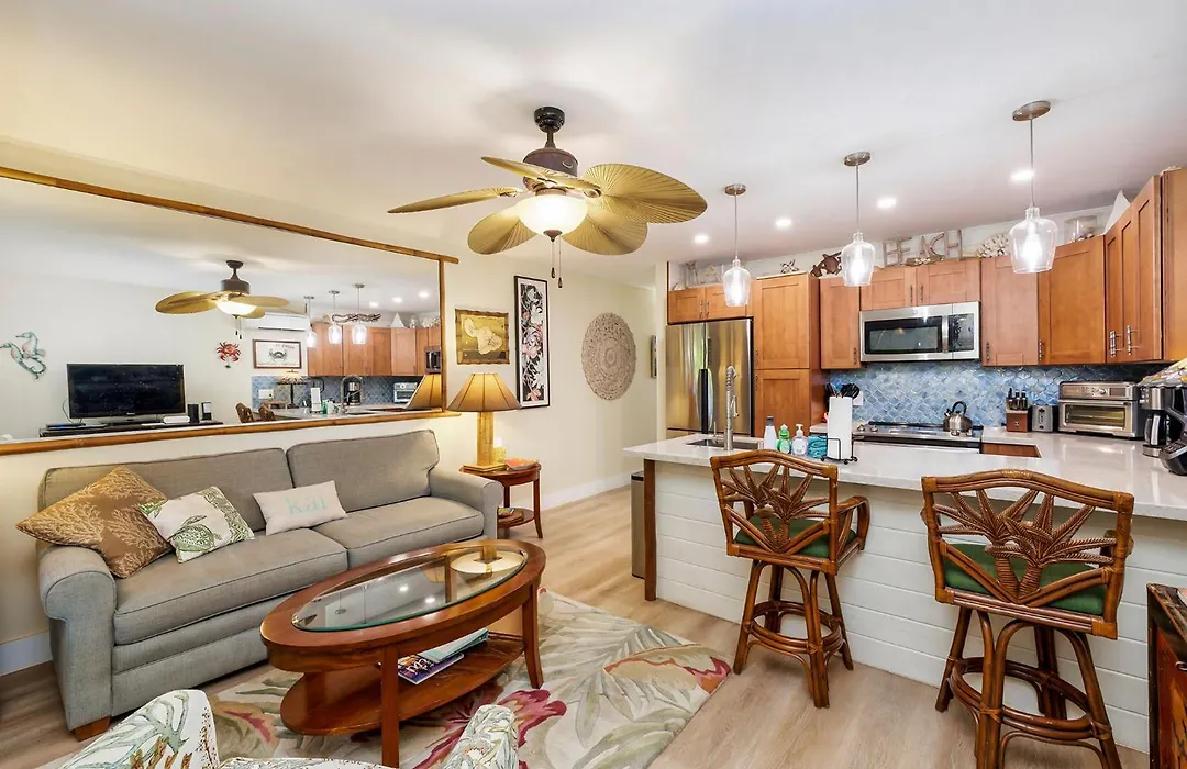 Kihei Kai Oceanfront Condos-1