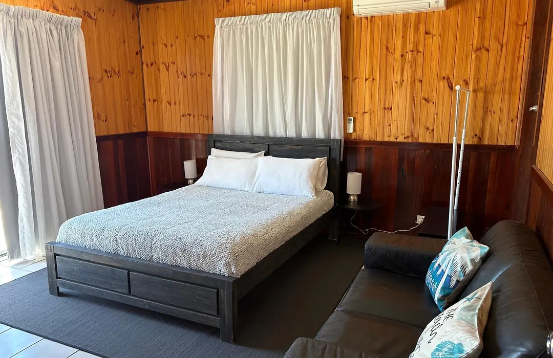Rustic Retreat Esperance-1