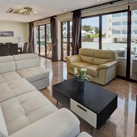 Seafront Protaras Villas-3