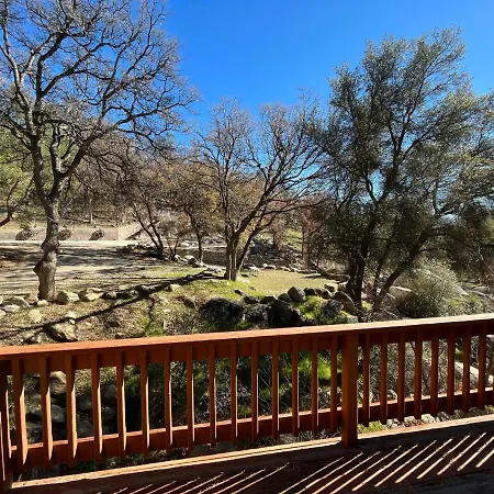 Whispering Pines Lodge-3