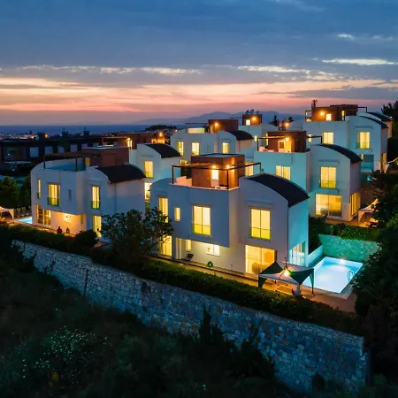 Ada Villas-3