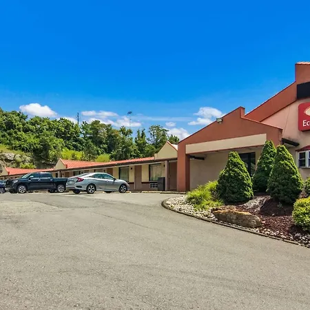 Econo Lodge Pittsburgh I-79-3