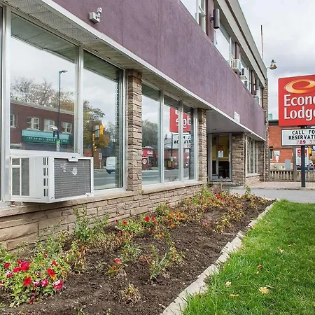 Econo Lodge Downtown-3