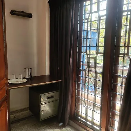 Sreevalsam Guest House-3