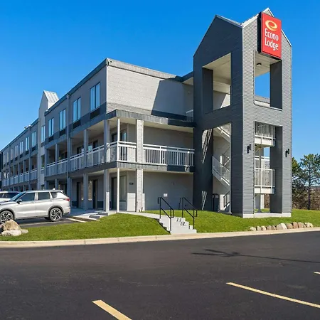 Econo Lodge Rockford Casino Area-3