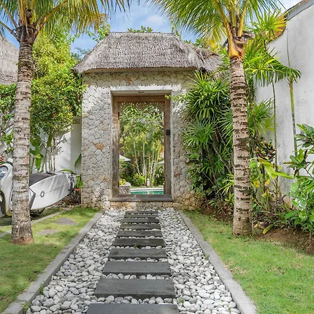 Oasis Bungalows-3