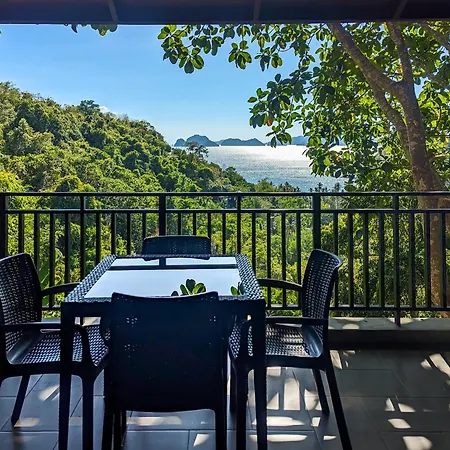 Perch El Nido'S Seaview Villas Overlooking Marimegmeg-3