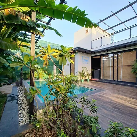The Hanging Villa - A Luxury Pool Villa In Jaipur-2