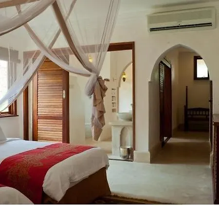 Swahili Villa Coco 2Br Apartment 700M To Beach-3