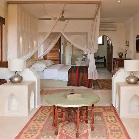 Swahili Villa Coco 2Br Apartment 700M To Beach-2