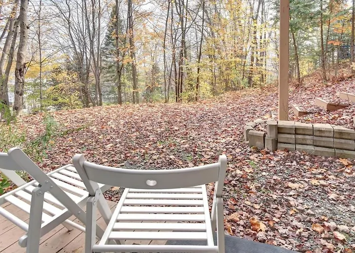 Tranquility Lodge by Instant Suites