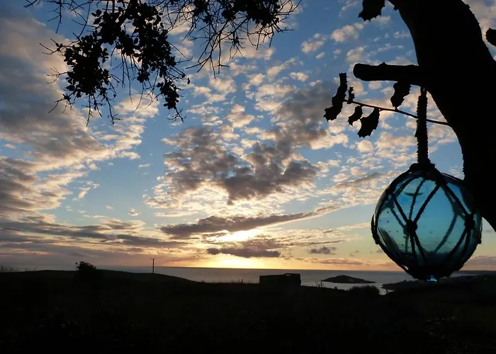 Sunset Lodge