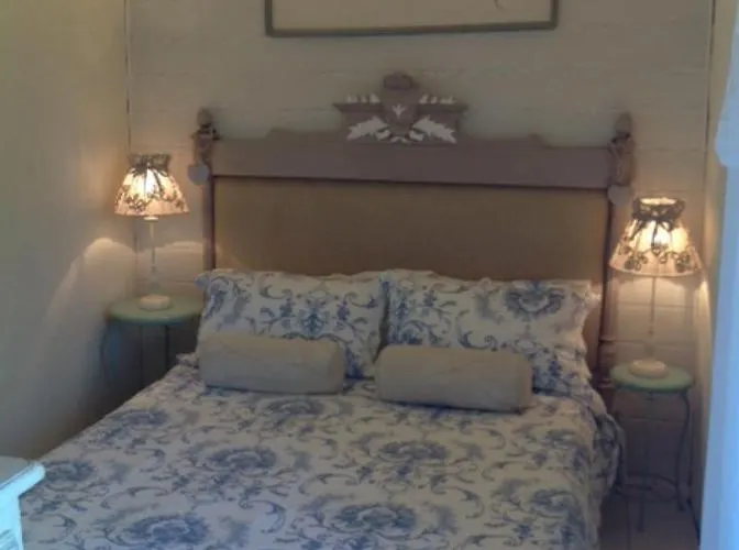 17Th C French Pigeonaire - Magical Romantic Couples Retreat
