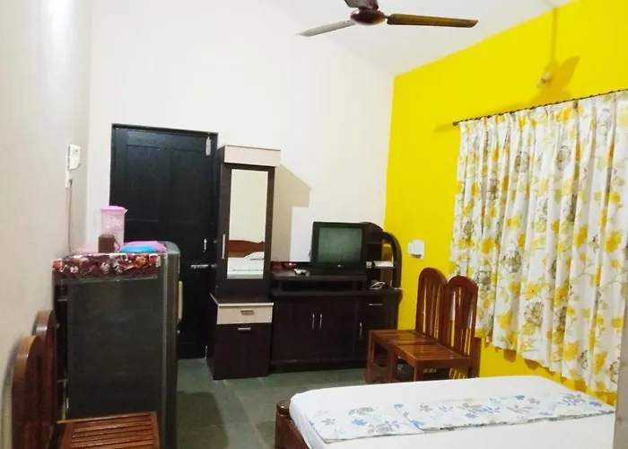 Shalom Guest House