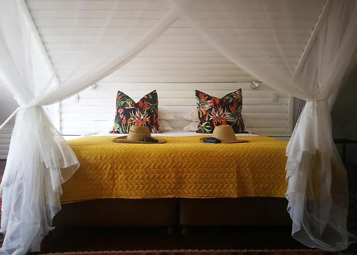 Kruger River Villas- Treetop Loft