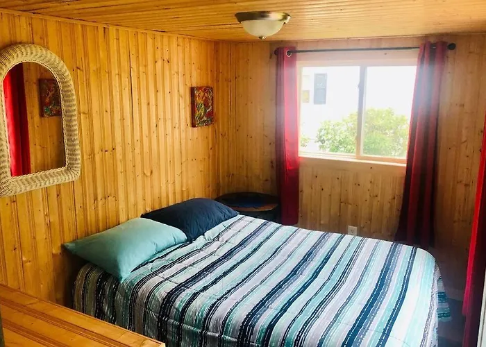 Lovely Chalet Near The Beach