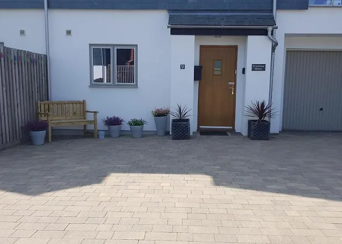 Cheap hotels Primrose House