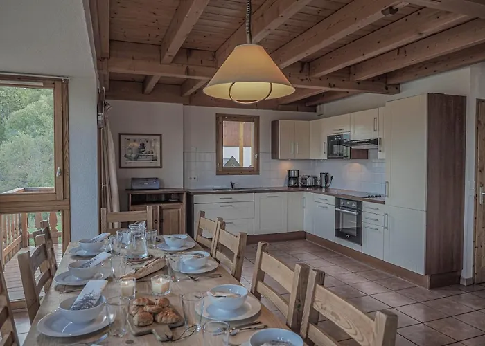 La Belle Maison