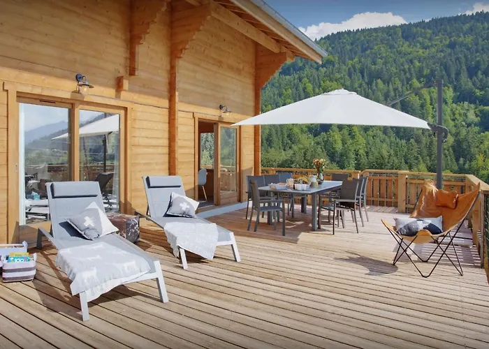 Chalet Carter - Ovo Network