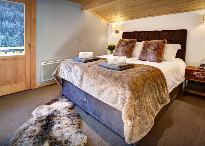 Chalet Carter - Ovo Network