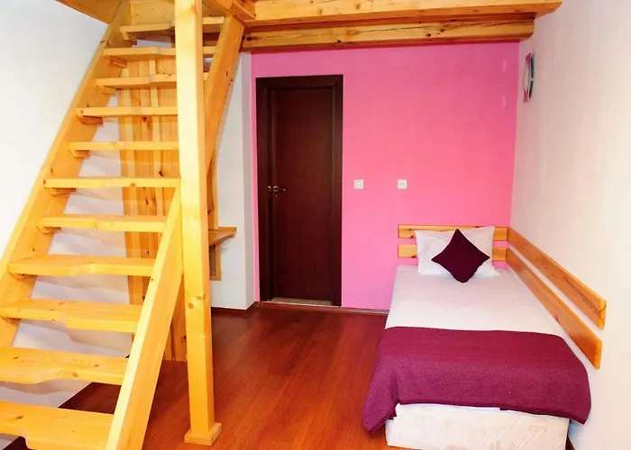 Self Catering Chalet Kulina