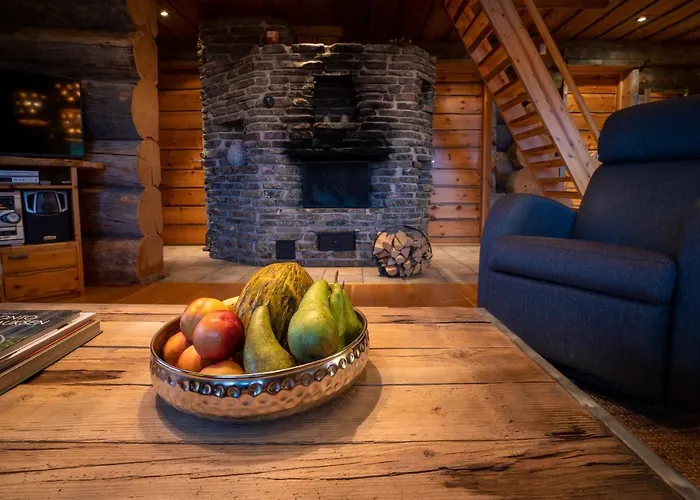 Saaruantaehti Cottage