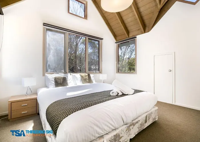Indi Chalet