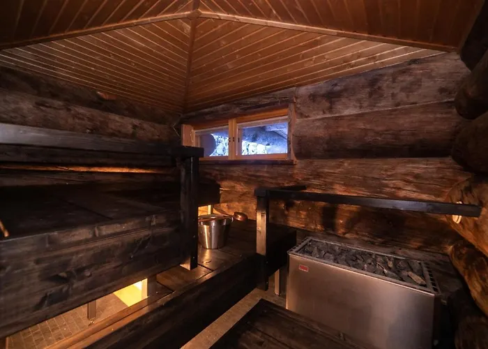 Keloruka 15 Luxury Lodge, 5 Ensuite Bedrooms, 250 M2, Jacuzzi, 2 X Ski Pass