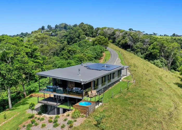 The Ridge At Maleny 3 Bedroom Executive Residence