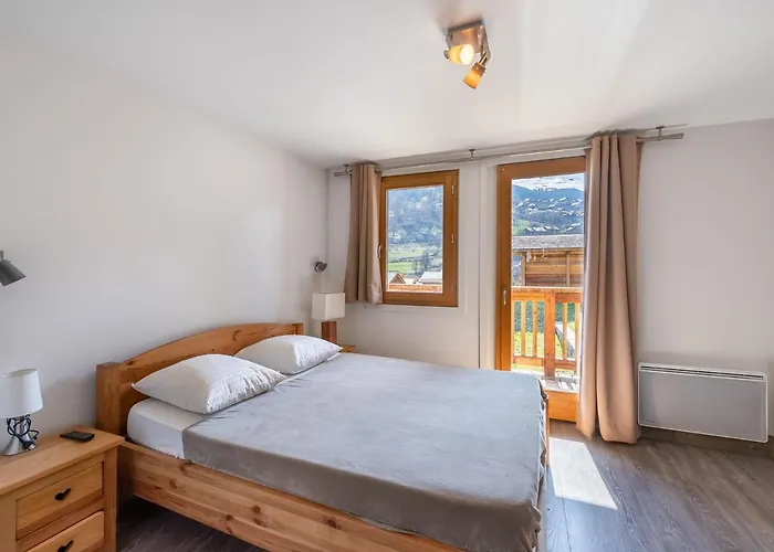 Chalet cosy au Raffort avec jardin, proche télécabines et bus, parking, animaux admis - FR-1-566-47