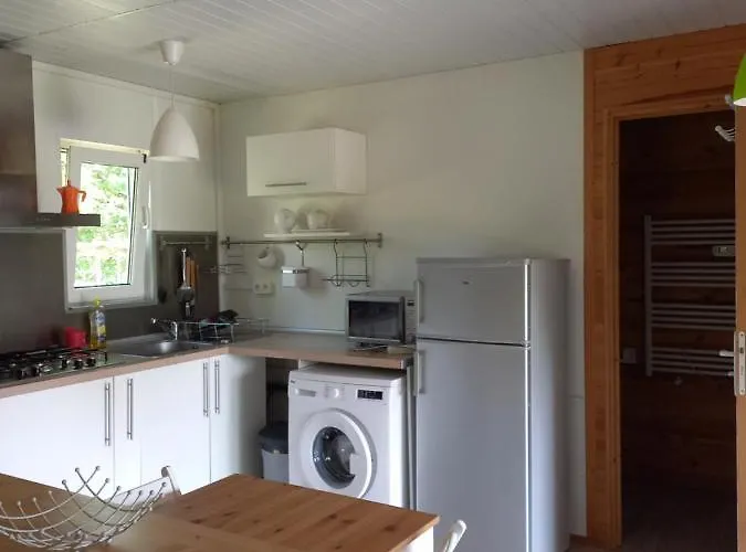 Chalet 2 pers. + Bébé