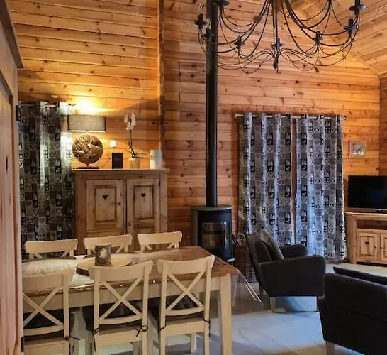 Chalet Le Familial - SPA&SAUNA - Serviettes - Peignoirs - Lits faits - Ménage inclus