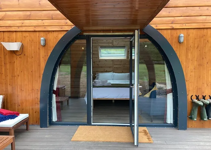 Bedrule Old Manse Glamping