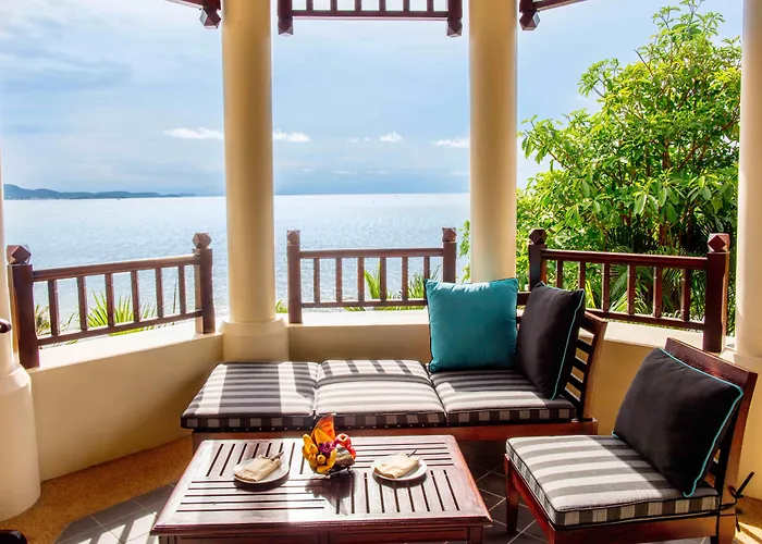 Central hotel: Intercontinental Pattaya Resort By Ihg