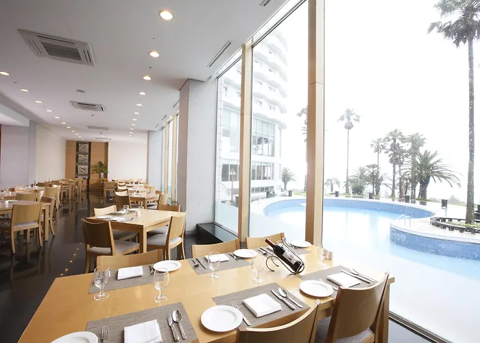 Hotel near College: Seogwipo Kal Hotel