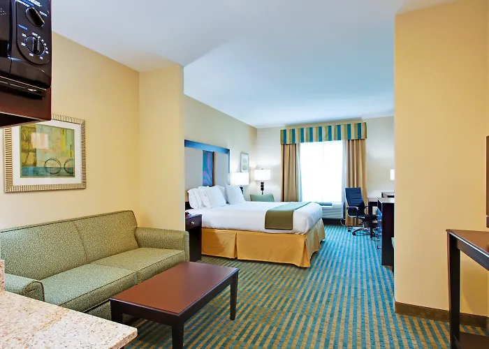 Holiday Inn Express & Suites Gulf Shores By Ihg