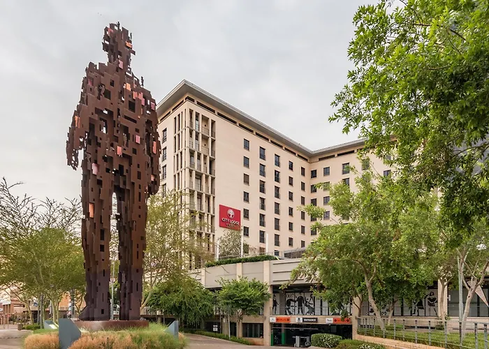Cheap hotels City Lodge Hatfield, Pretoria
